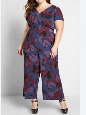 Modcloth Jumpsuit Navy with Rust Floral Print
